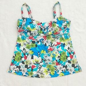 ISLAND ESCAPE women's Tahiti Floral Ruffled Tankini NWOT